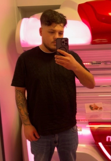 Batuhan (@batuhan221) — my photo № 1