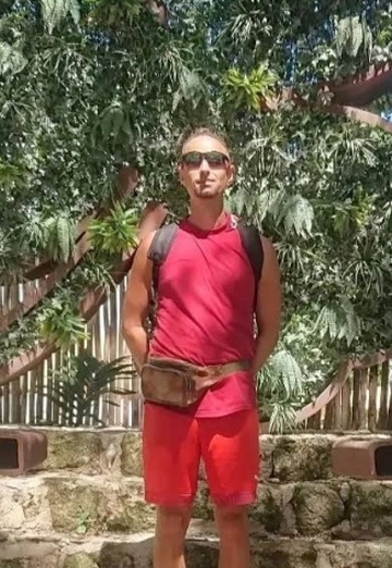 Alex (@walkingcrowone) — my photo № 4