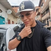 Santiago Restrepo 27 Medellín