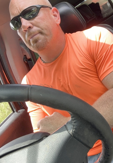 Troy (@troy381) — my photo № 2