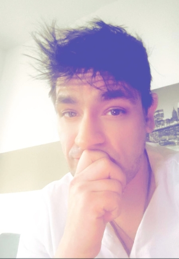 Robert (@robert17620) — my photo № 1