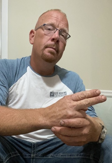 Troy (@troy381) — my photo № 3