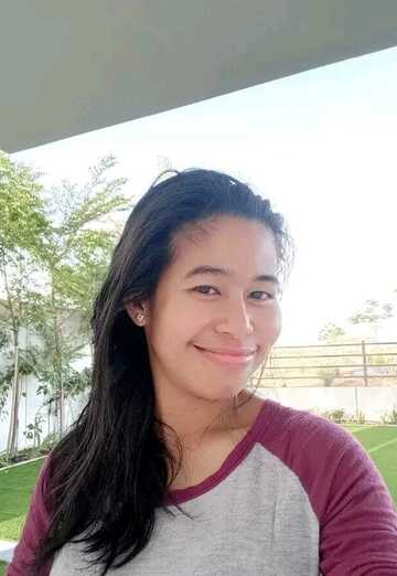 Mia (@1iconland) — my photo № 1