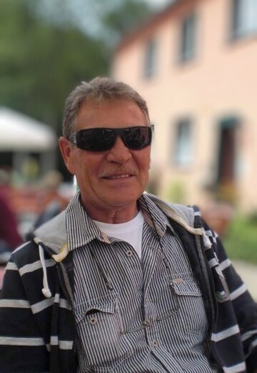 Klaus Ottmann (@klausottmann) — mein Foto #1