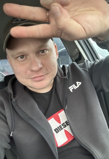 Denis (@denis324498) — my photo № 1