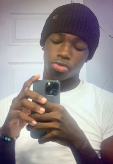 My photo - Keith, 19 from Chantilly (@keith384)