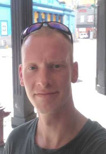 Dennis (@dennis2017) — my photo № 2