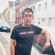 Shaney Azeem Siddiqui 42 Cologne