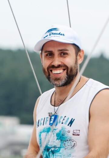 Yaroslav (@yaroslav32058) — my photo № 1