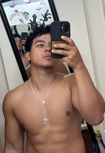 Josue (@josue243) — my photo № 3