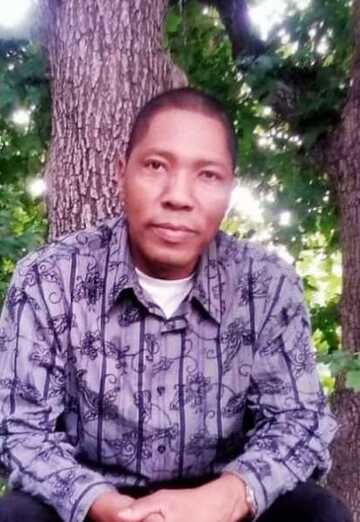 Japheth (@japheth12) — my photo № 1