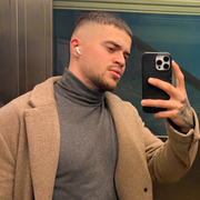 Rauann Kennedy 25 London