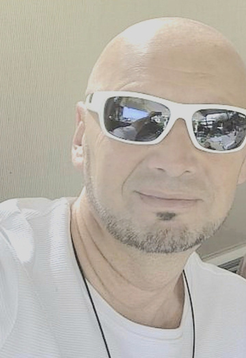 John (@john14120) — my photo № 1