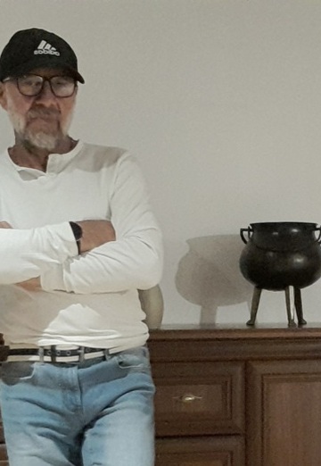 Antal (@antal45) — my photo № 1