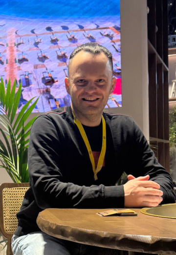 Mikel (@mikel7777) — my photo № 3