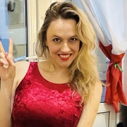 Julija 42 Moskau