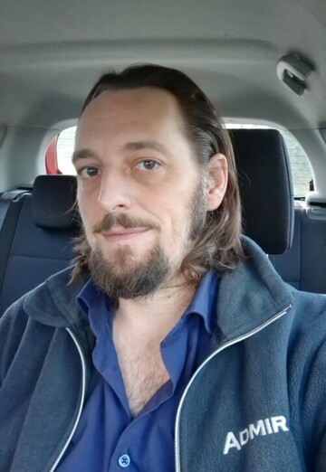 Marc (@red1613) — my photo № 1