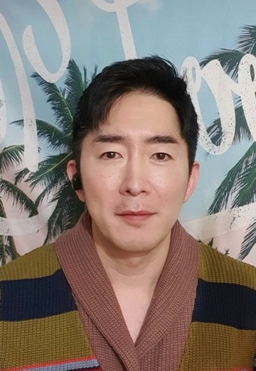 You tu V for (@youtuvfor) — my photo № 1